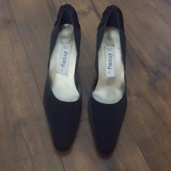 Vintage - Proxy Navy Embroidered Bow Back Shimmer Heels - Picture 4 of 6